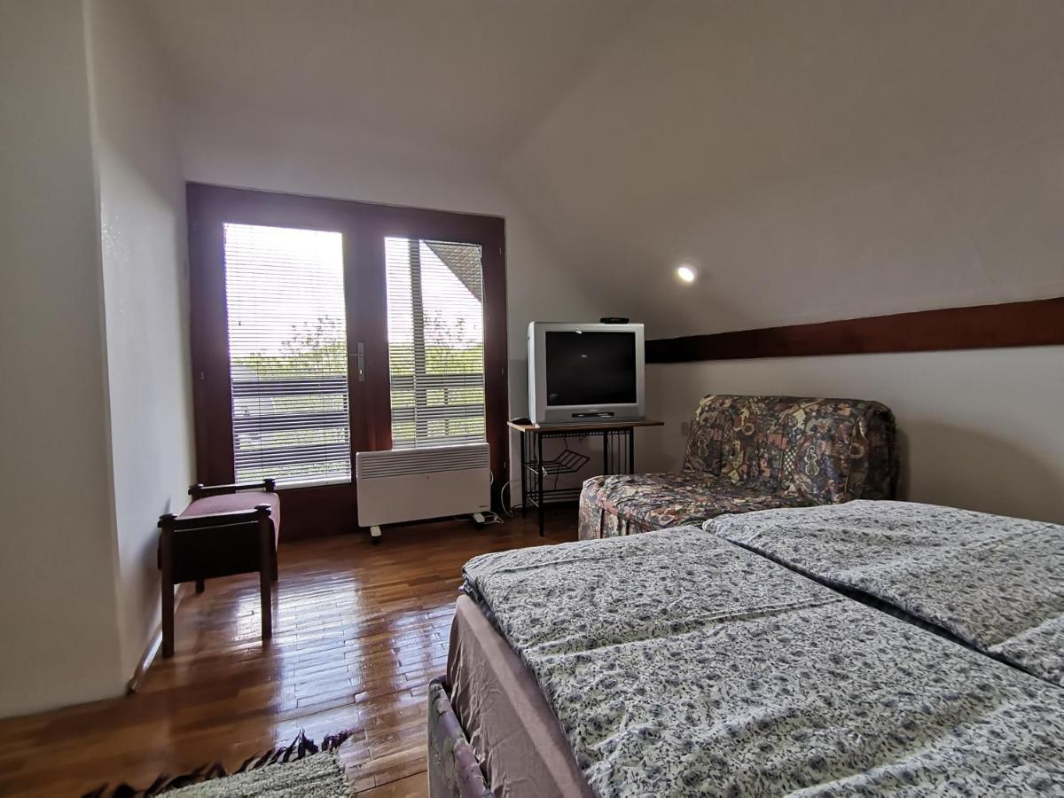Villa Srdica Kuca Trnava  Esterno foto